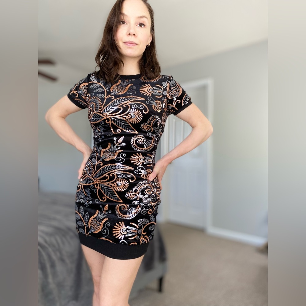 Lightly Used Cosmopolitan Dress the Population XS Copper/Black Sequin Dress